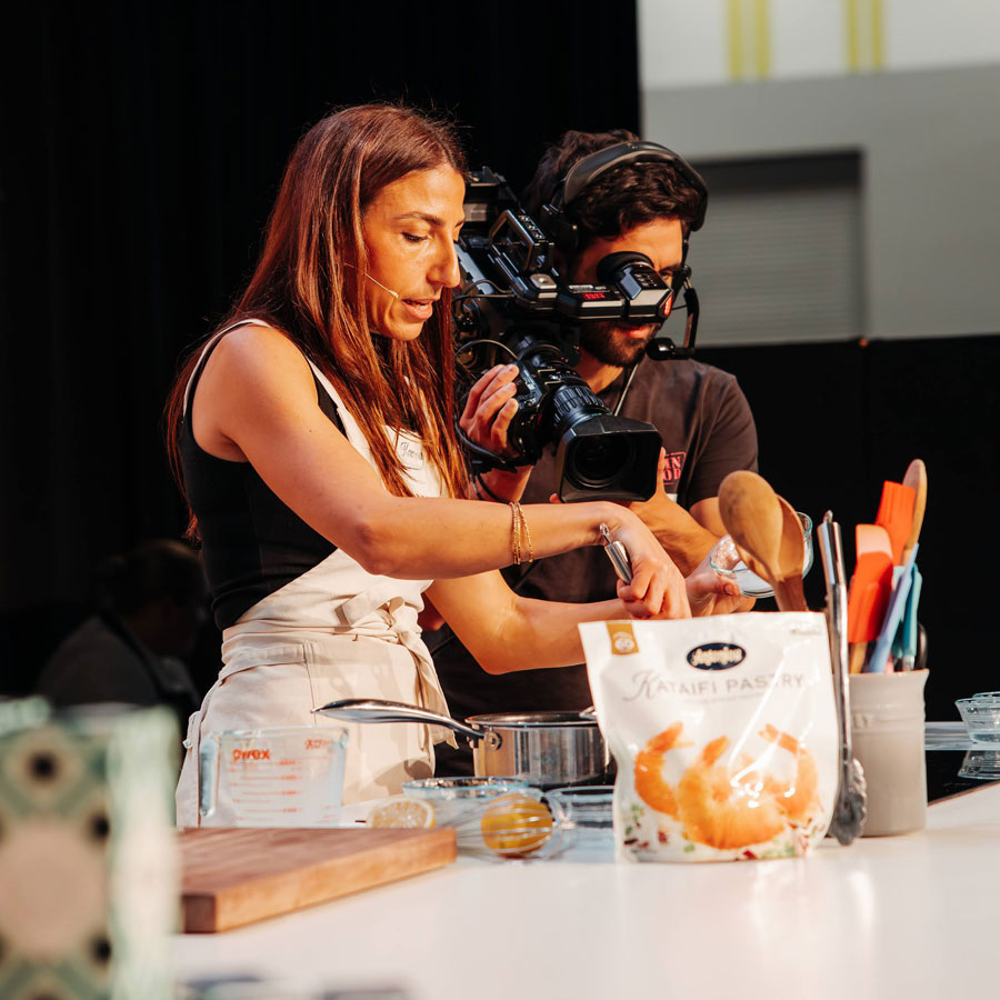 GOOD-FOOD-KITCHEN-on-Stage