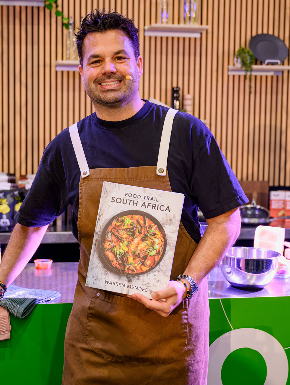 cooking school at the good food and wine show with Warren Mendes
